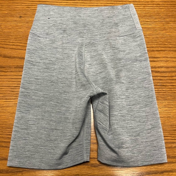 Nike Biker Shorts - Picture 2 of 4